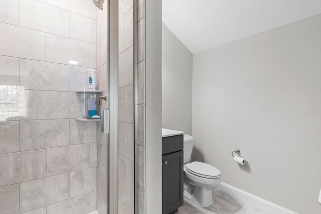 Building Photo - 2784 Masonboro Ferry Dr