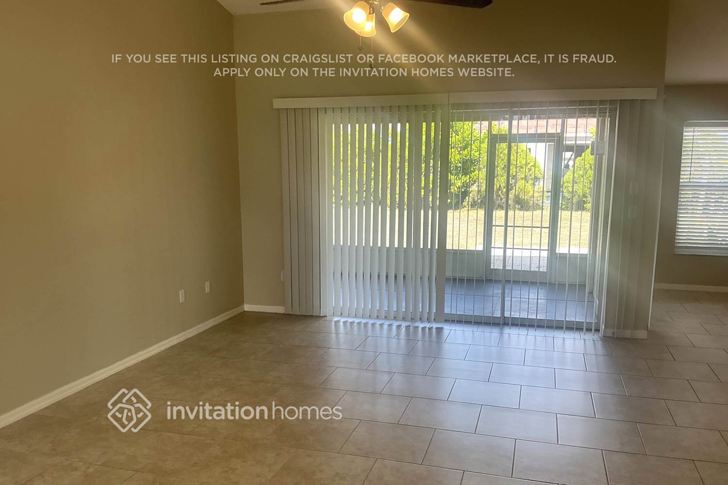 Building Photo - 23156 Hillsdale Ave