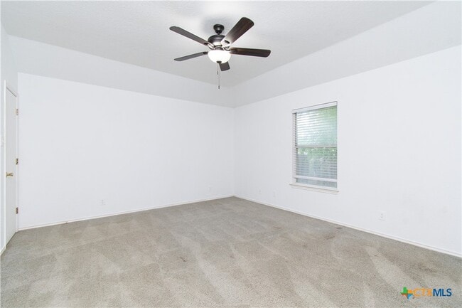 Building Photo - 3402 Toledo Dr