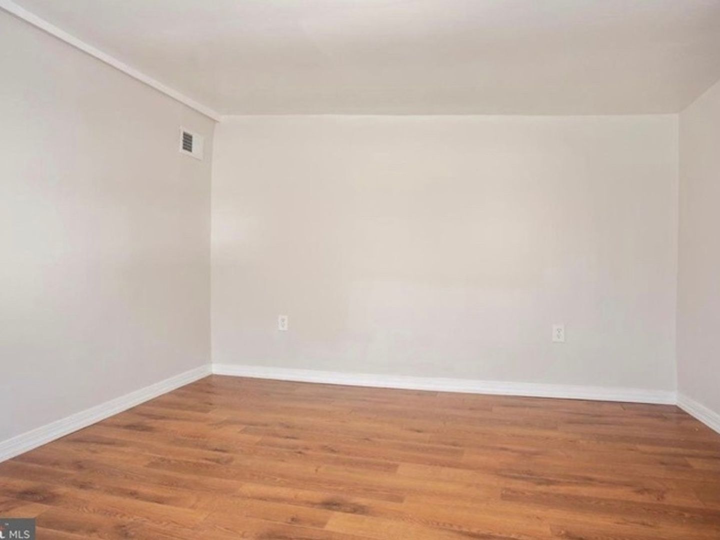 Building Photo - 3942 Wallace St