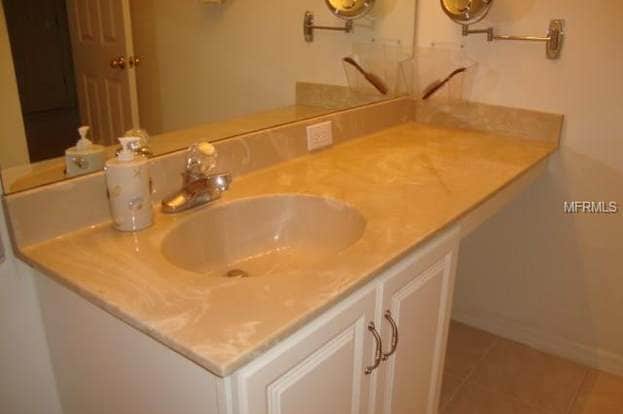 Building Photo - 11806 Mango Cross Ct