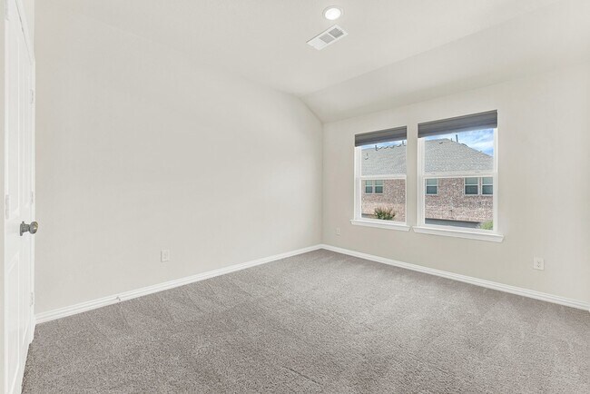 Building Photo - 8993 Swallowtail St