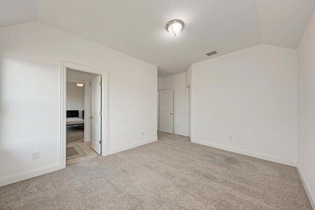 Building Photo - 101 Caponi Fish Ln