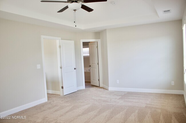Building Photo - 368 Wheatfield Way