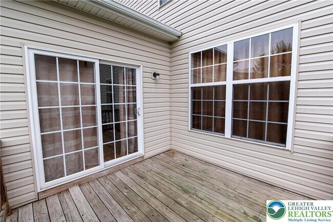 Building Photo - 5811 Fresh Meadow Dr