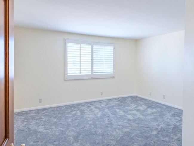 Building Photo - 3637O | Hollywood Beach | Unfurnished Rental