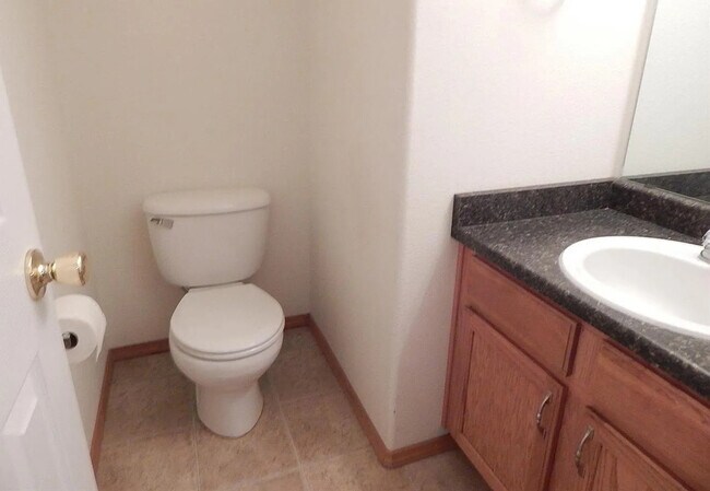 Building Photo - 3930 Pronghorn Meadows Cir