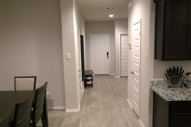 Building Photo - 1719 Chase Anchor Ct