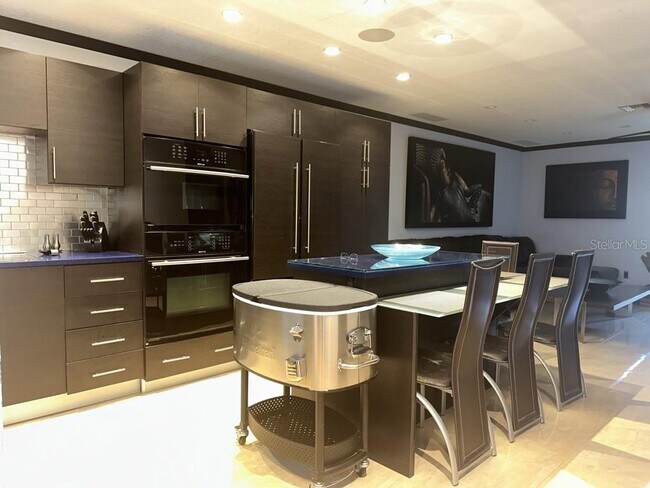 Building Photo - 3414 Arbor Oaks Ct