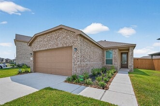 Building Photo - 7515 Sunlit Hbr Dr