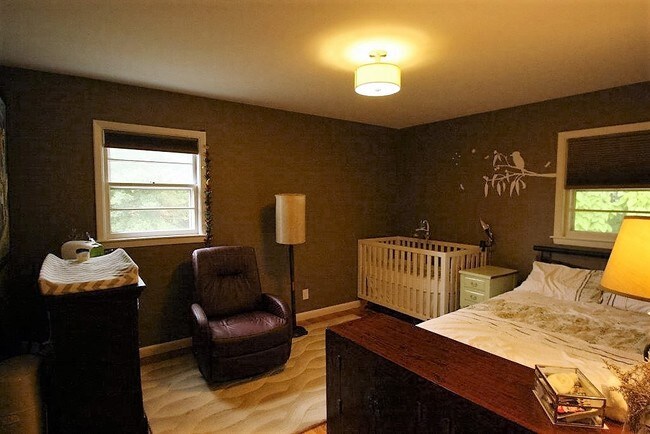 bedroom - 61 Cornell Blvd