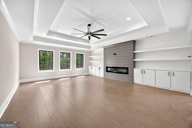 Building Photo - 83 Deer Cyn Dr