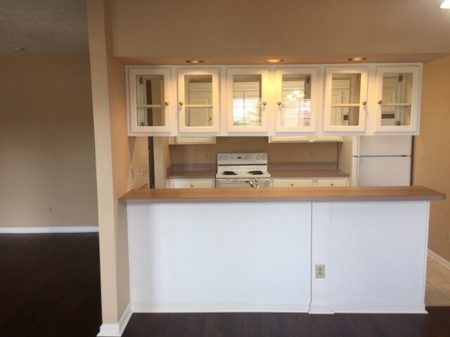 Building Photo - 507 Churchill Crossing