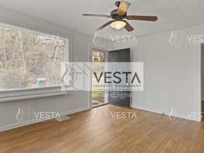 Building Photo - 118 Pine Hill Dr