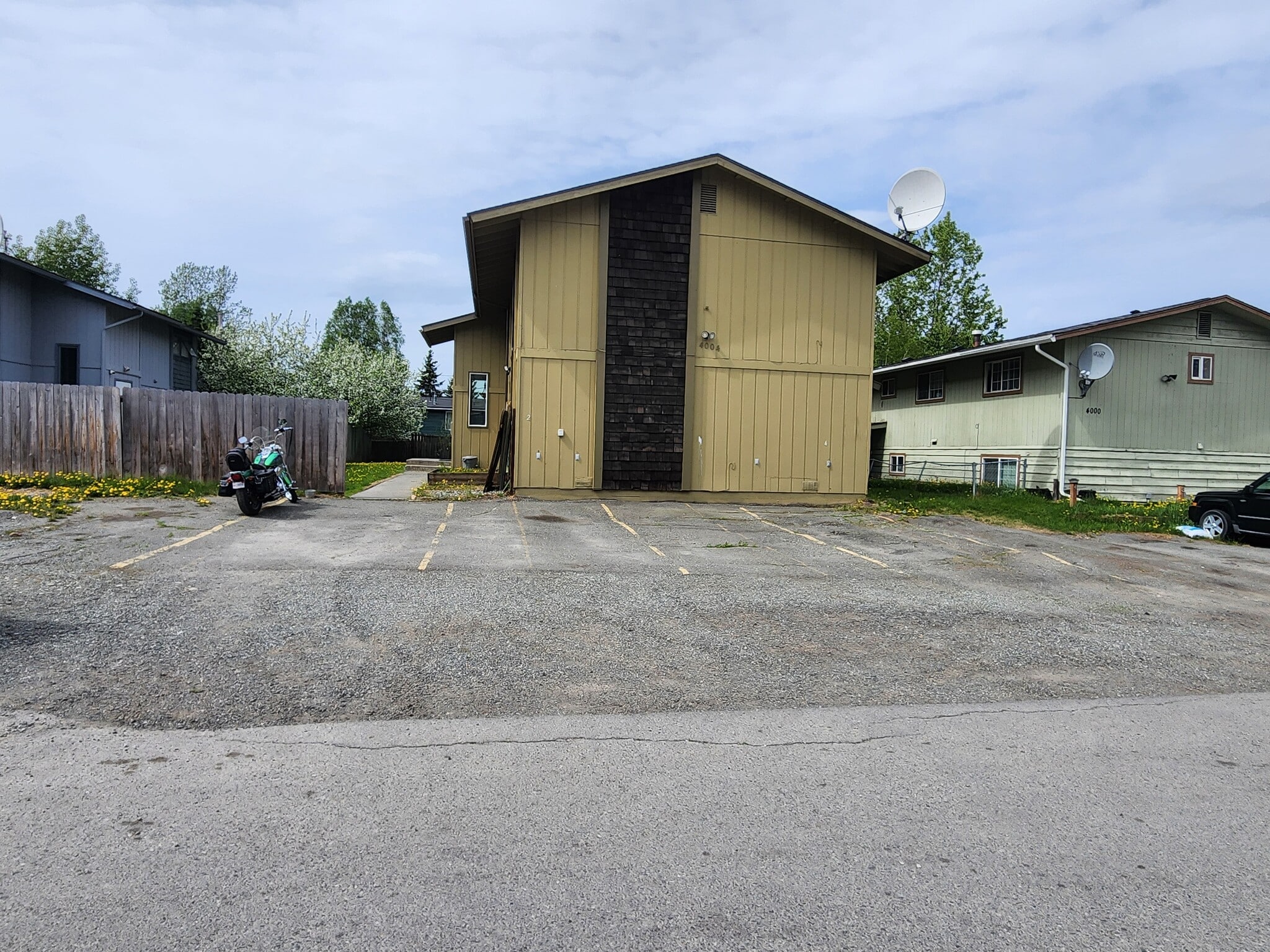Building - 4004 Cope St