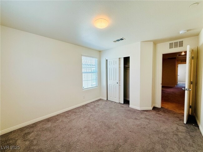 Building Photo - 460 Ylang Pl
