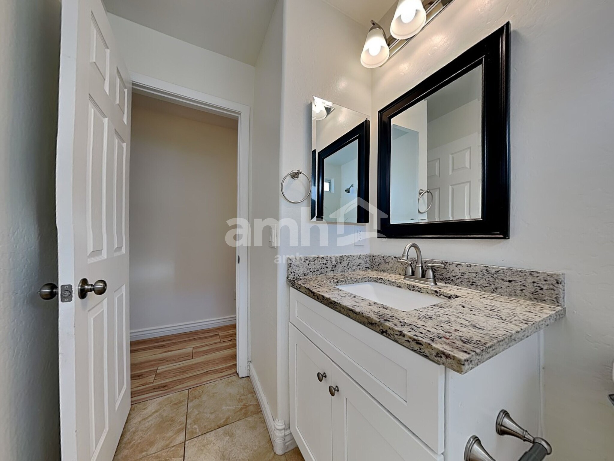 Building Photo - 31491 N Cactus Dr