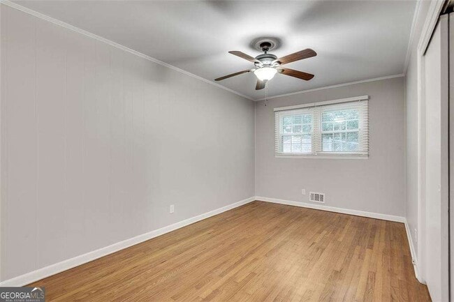Building Photo - 799 Marstevan Dr NE