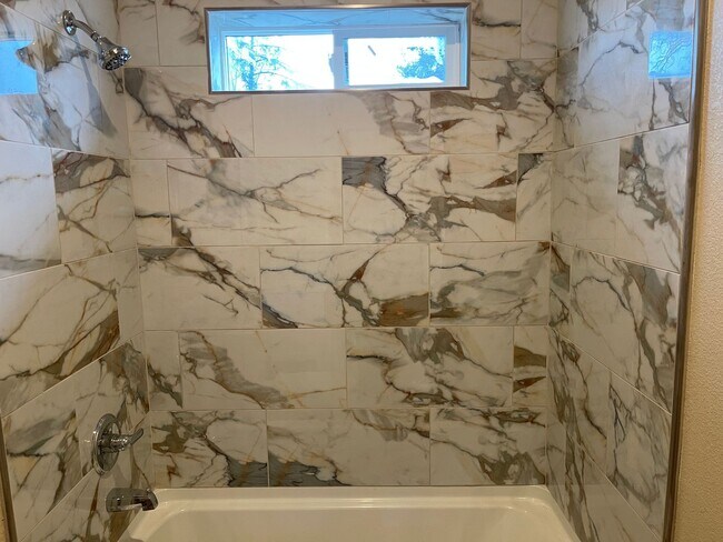 Building Photo - PA5526 A&amp;B-Choctaw Housing Group, Inc