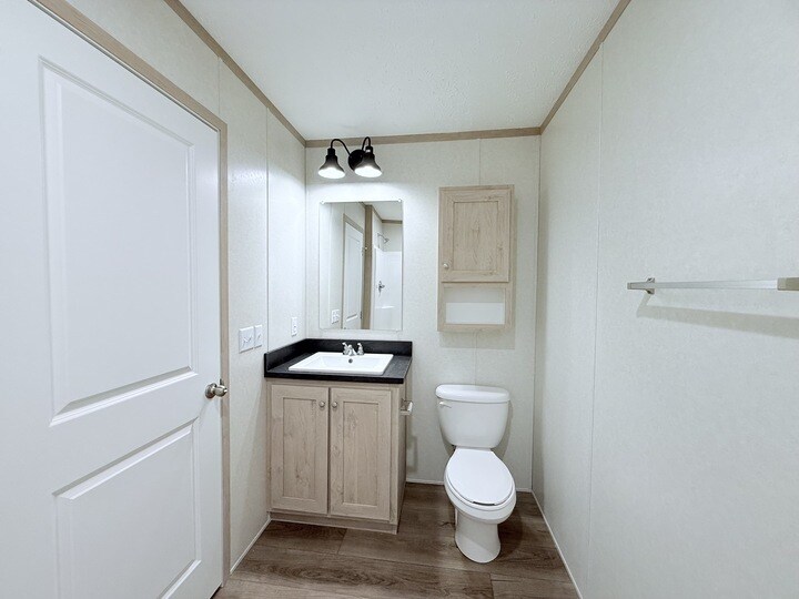 Building Photo - 29752 Jamestown Dr