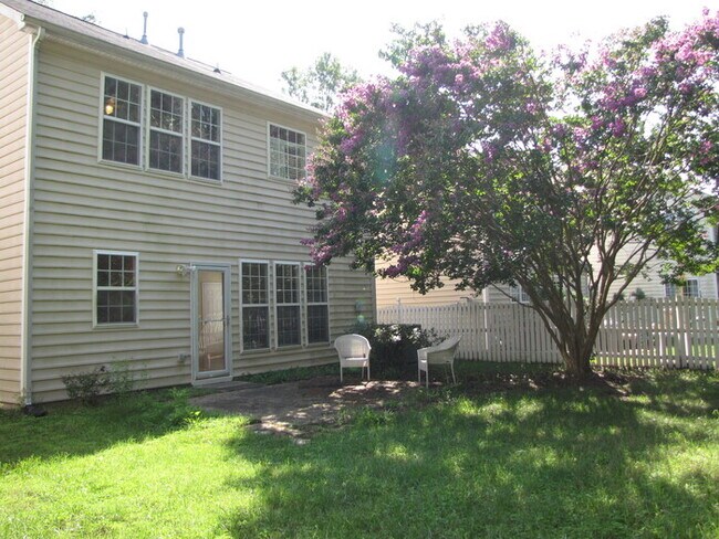Building Photo - 1424 Copper Creek Dr