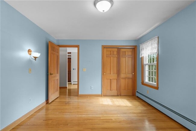 Building Photo - 155 Cedar Ave