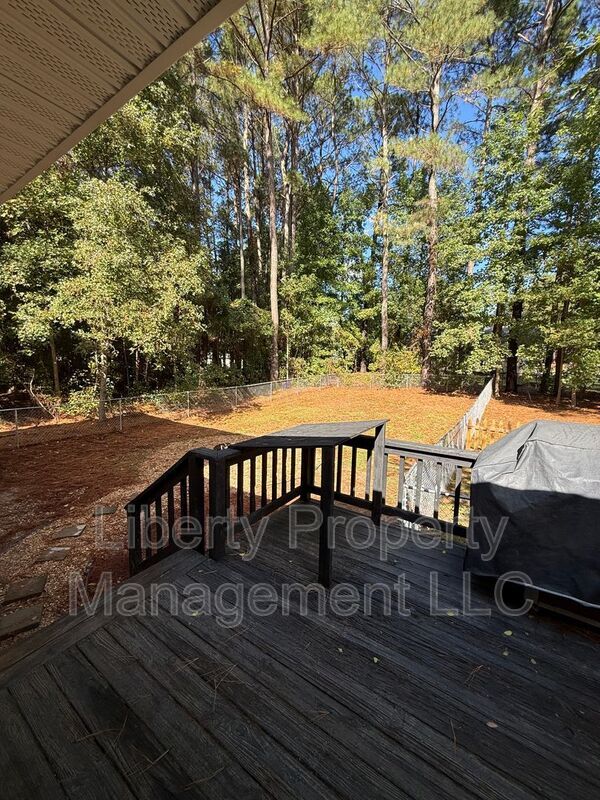 Building Photo - 132 Windsor Ln