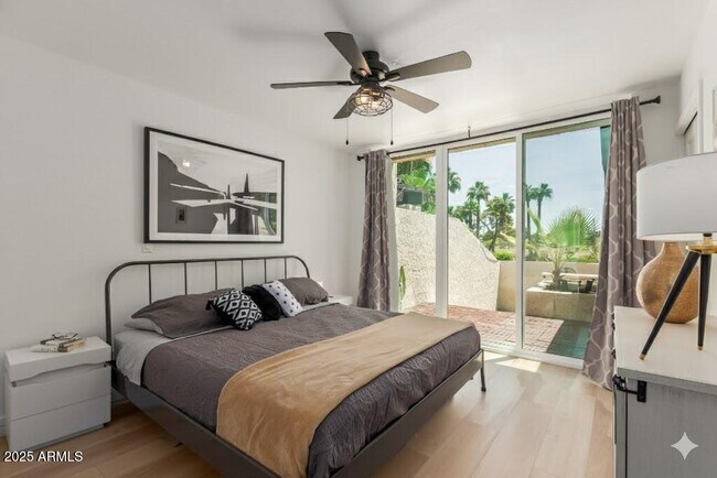 Building Photo - 2529 N Miller Rd