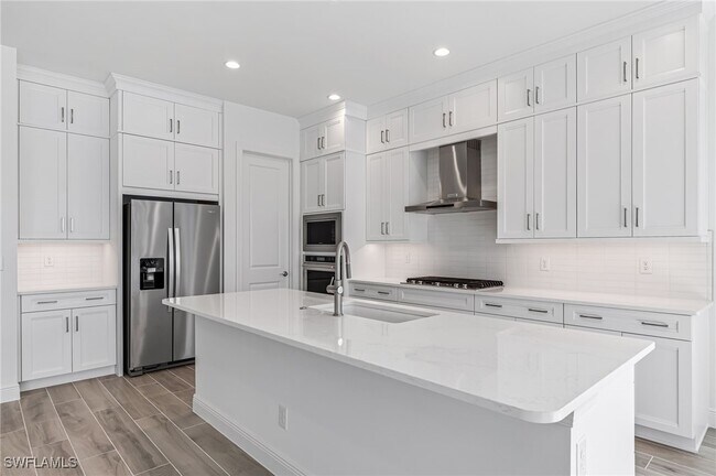 Building Photo - 8786 St Lucia Dr