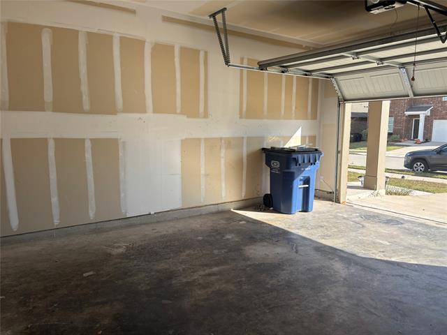 Building Photo - 751 Camden Dr