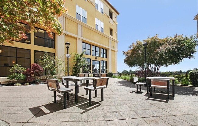 Building Photo - 2260 Gellert Blvd