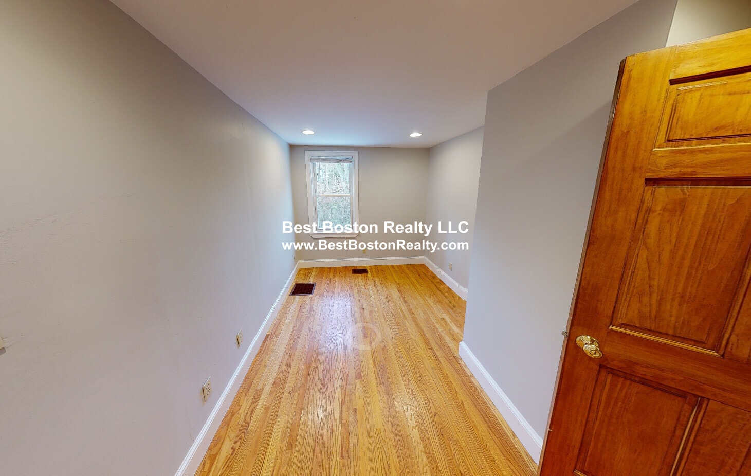 Building Photo - 429 Franklin St