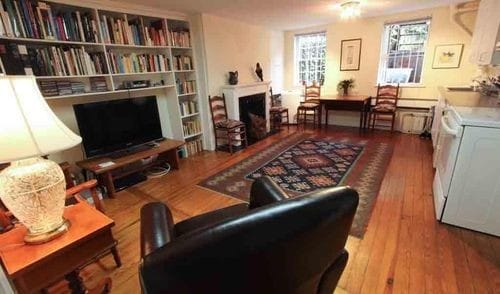 Primary Photo - 21 Commerce St