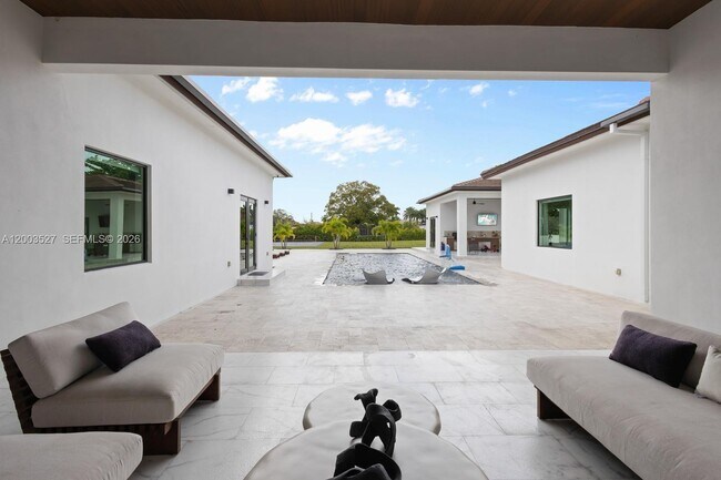 Building Photo - 80 NW 129th Ave