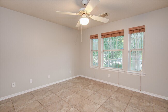 Building Photo - 3330 Peachstone Pl