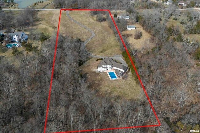 Building Photo - 3115 W Striegel Rd