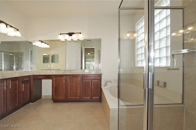 Building Photo - 11091 Sparkleberry Dr