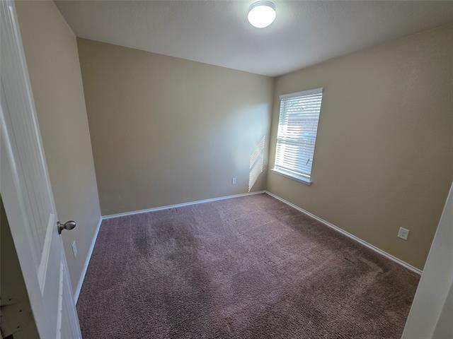 Building Photo - 237 Thoroughbred St