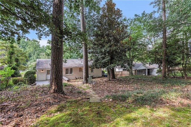 Building Photo - 1234 Citadel Dr NE