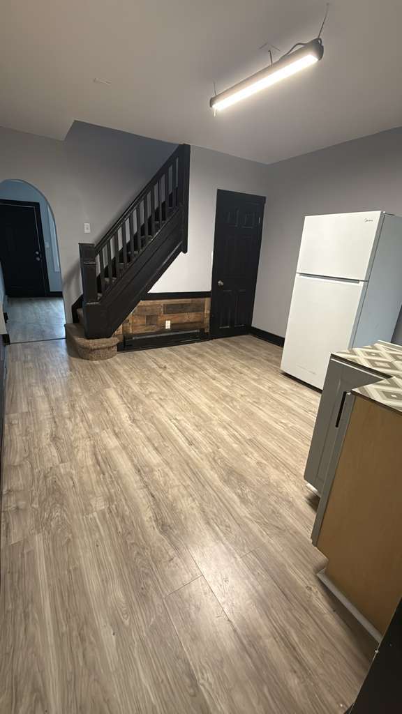 Building Photo - 87 Breunig Ave