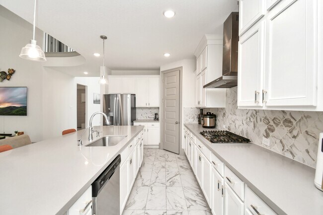 Building Photo - 8726 Marina Alto Ln