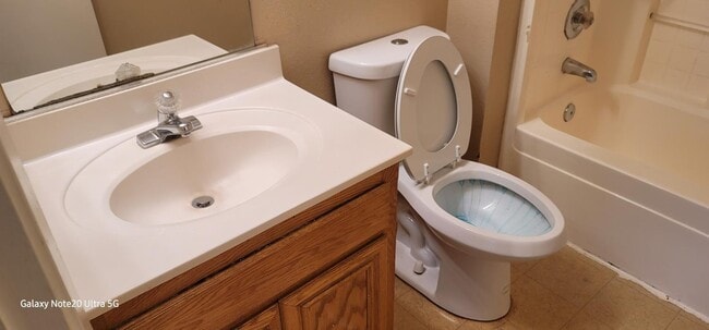 Building Photo - 1929 Picasso Way