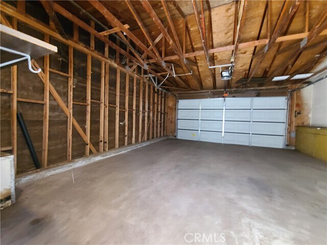 Building Photo - 1077 S Santo Antonio Dr