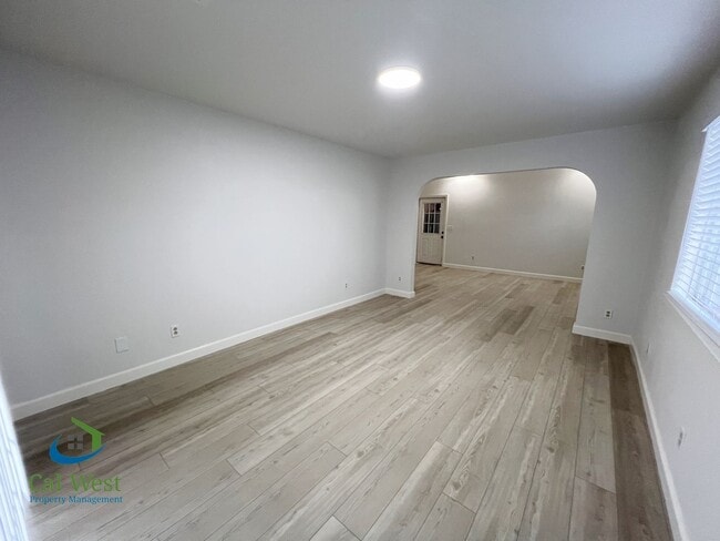 Building Photo - 4484 Lullaby Ln