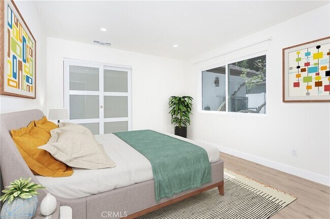 Building Photo - 6419 Valley Cir Terrace