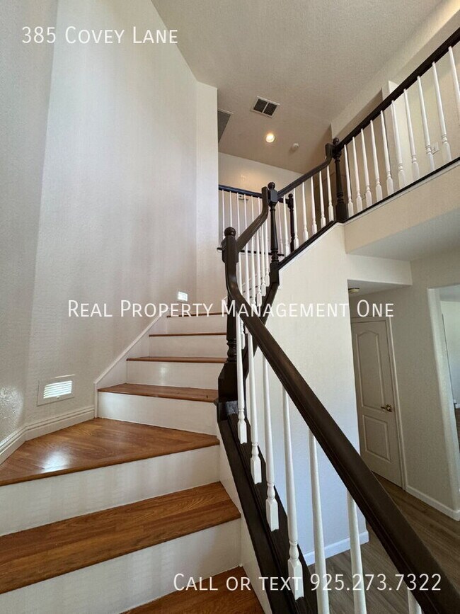 Building Photo - 385 Covey Ln