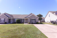 Building Photo - 2517 Saddleback Dr