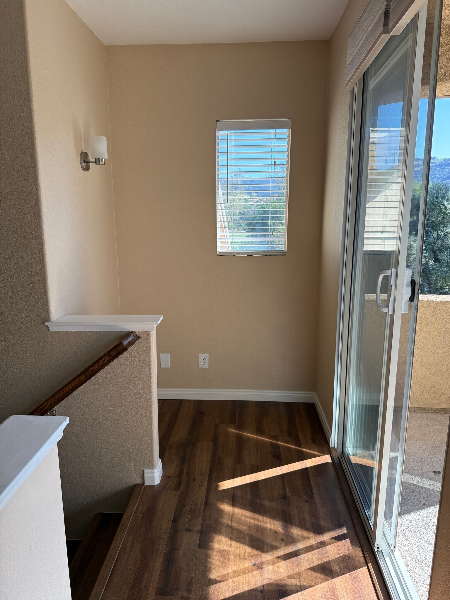 Building Photo - 3177 Dehesa Rd
