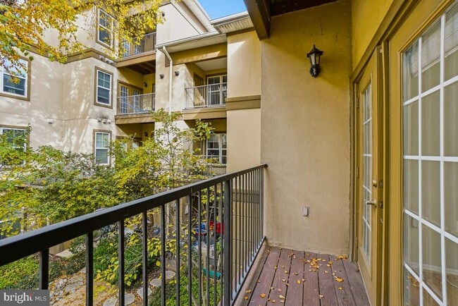 Building Photo - 11800 Old Georgetown Rd