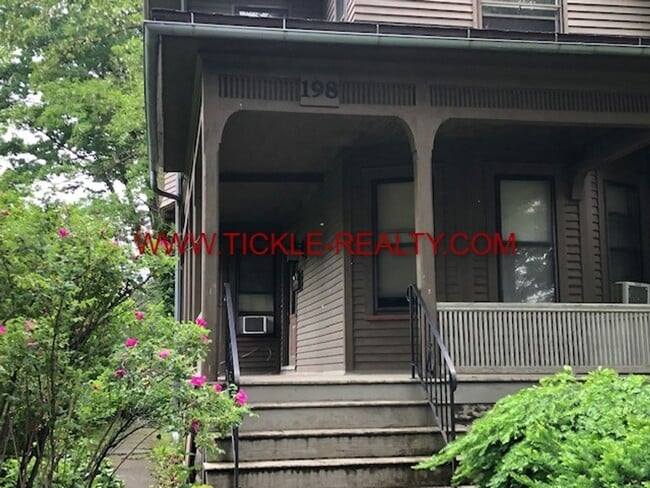 Primary Photo - 198-200 Meigs Street